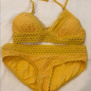 Robin Piccone Perla Eggshell Bikini Set